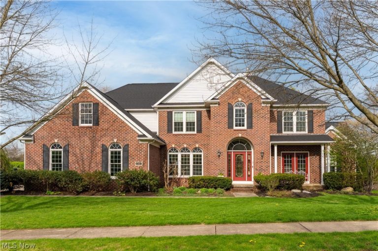 1561 Pilgrims Knob, Canton, OH, 44709