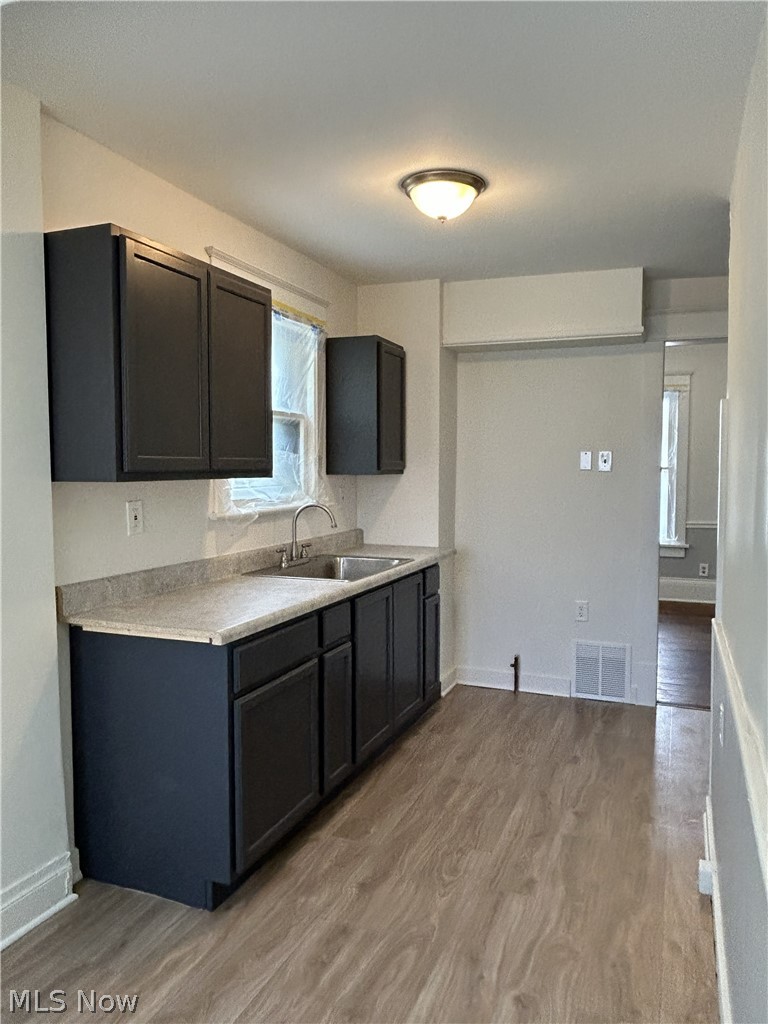 495 Delmar Avenue, Akron, OH - Photo 5