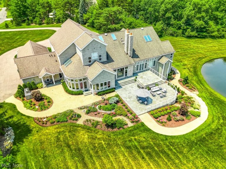 103 Partridge Lane, Hunting Valley, OH - Photo 4