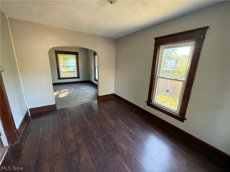 1033 Olive Avenue, Warren, OH - Photo 8