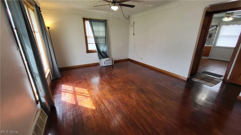 6014 Laverne Avenue, Parma, OH - Photo 3