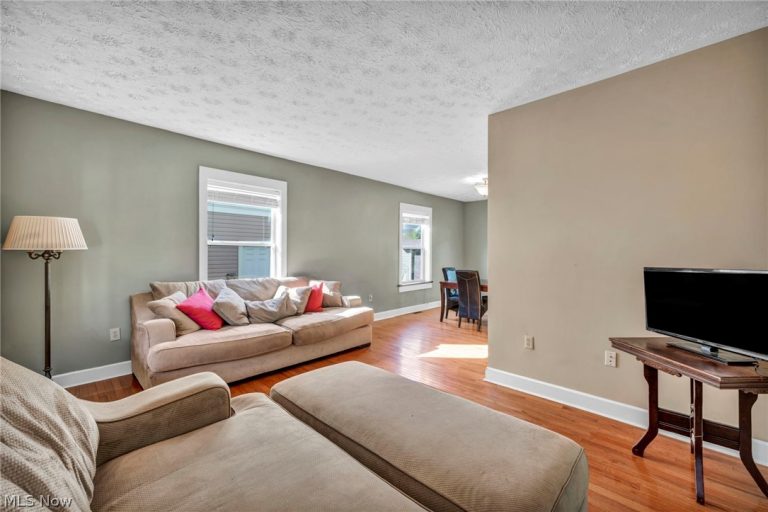 10410 Baltic Road, Cleveland, OH - Photo 5