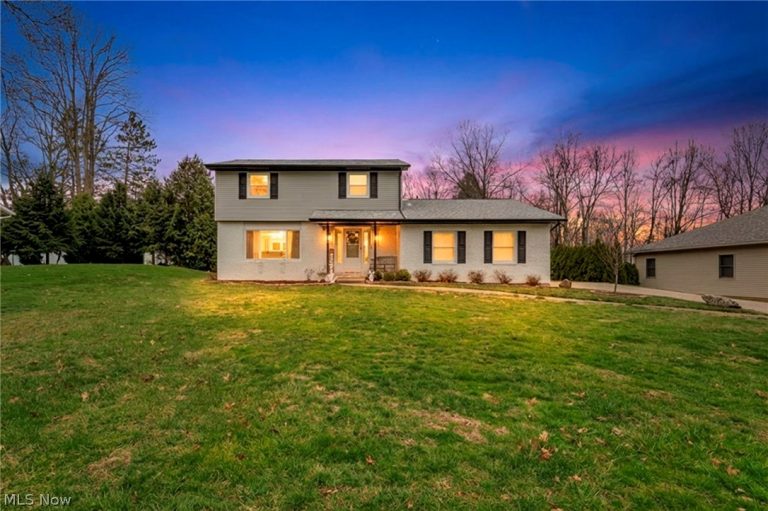 204 Circle Drive, Doylestown, OH - Photo 2