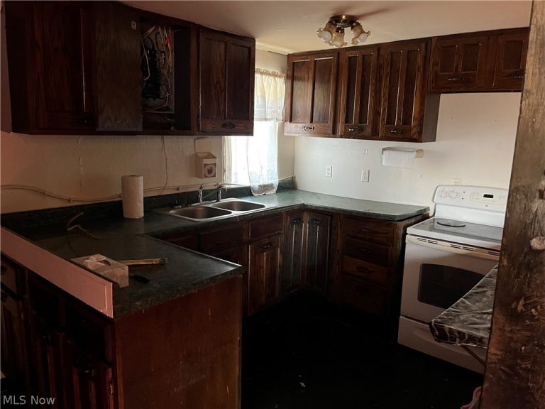14121 Russell Drive, Petersburg, OH - Photo 4