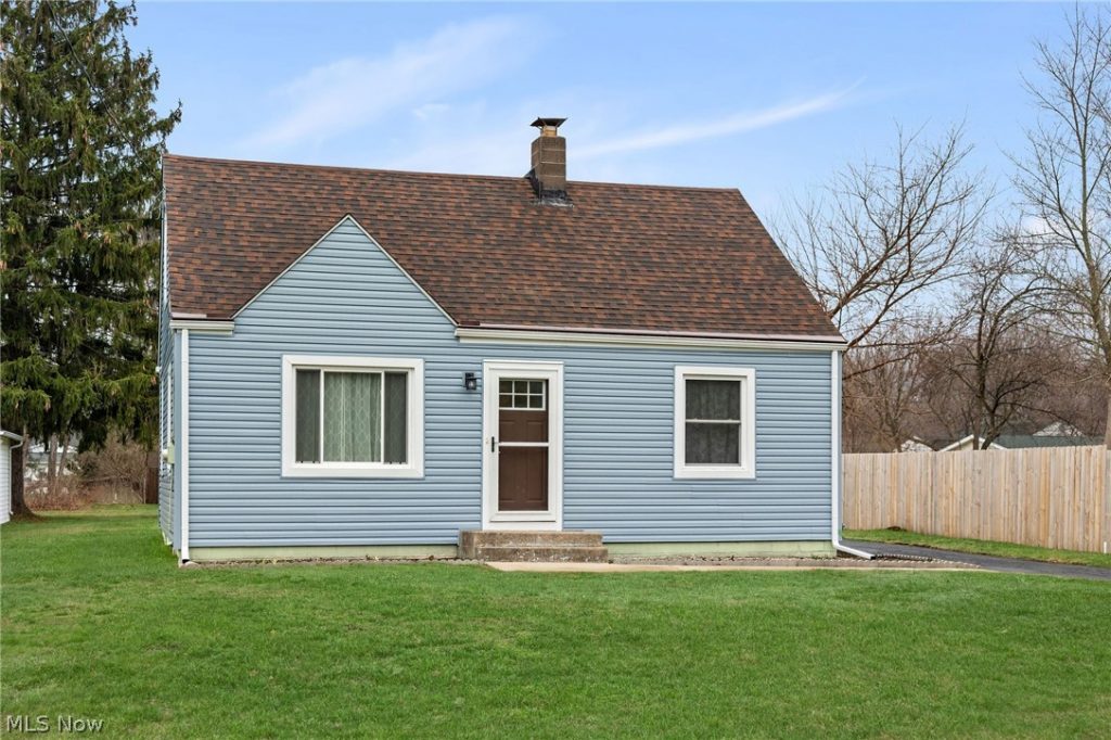 4 Lyndale Drive, Painesville Twp, OH