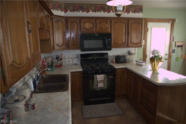 644 Southern Boulevard, Warren, OH - Photo 5