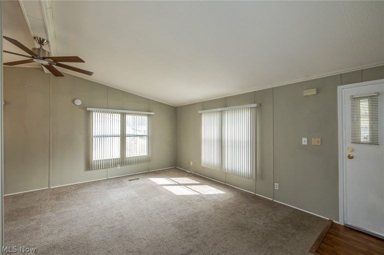 10 Corktree Drive, Olmsted Twp, OH - Photo 8