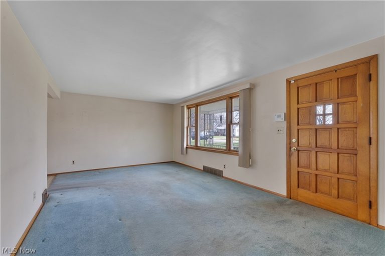 1614 Country Club Avenue, Youngstown, OH - Photo 5