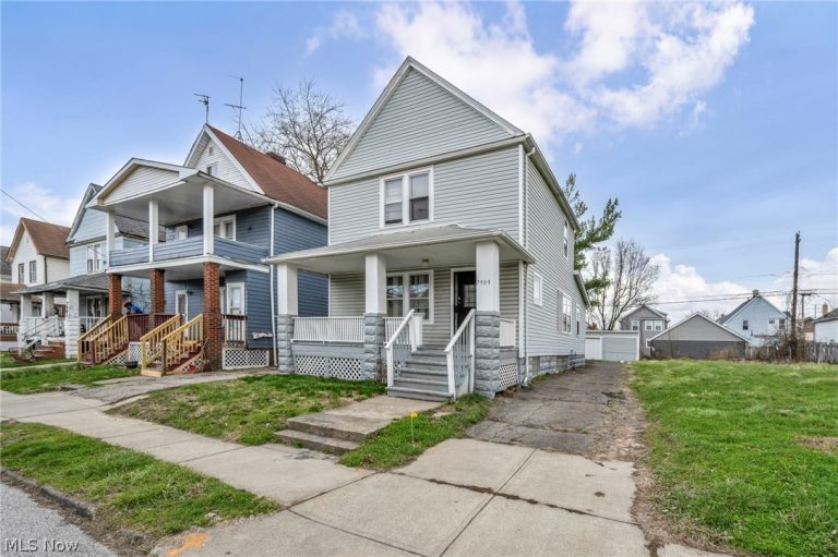 7909 Goodman Avenue, Cleveland, OH - Photo 3