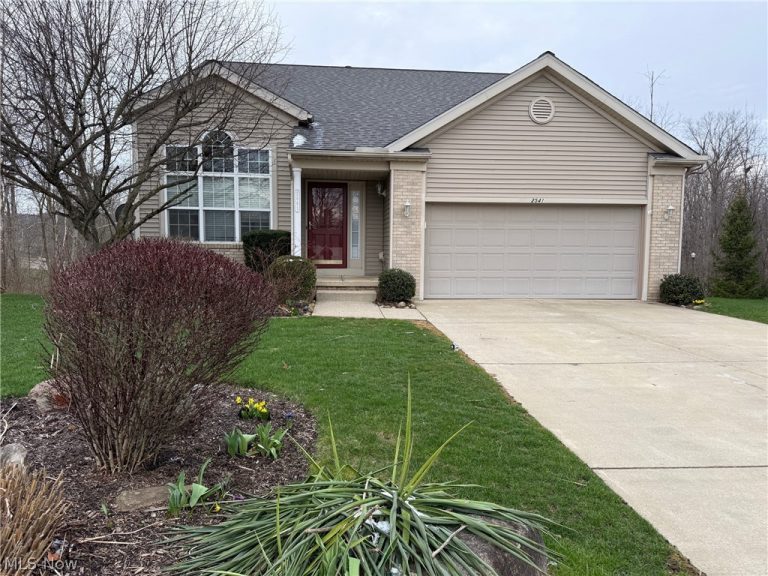 2541 Redtail Court, Twinsburg, OH, 44087