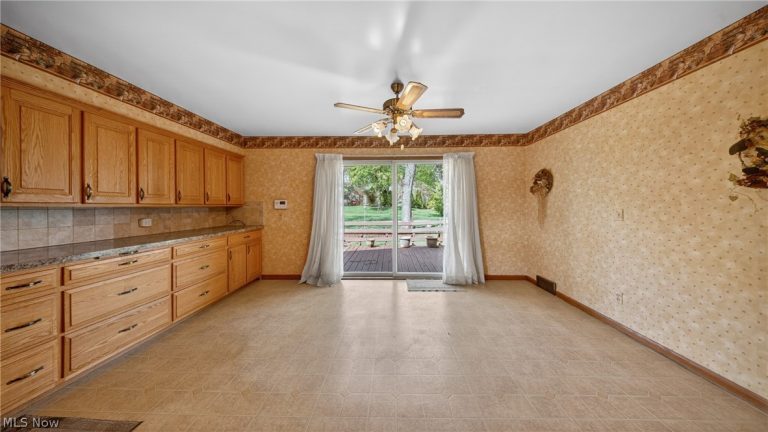 2114 Turkeyfoot Lake Road, Green, OH - Photo 2