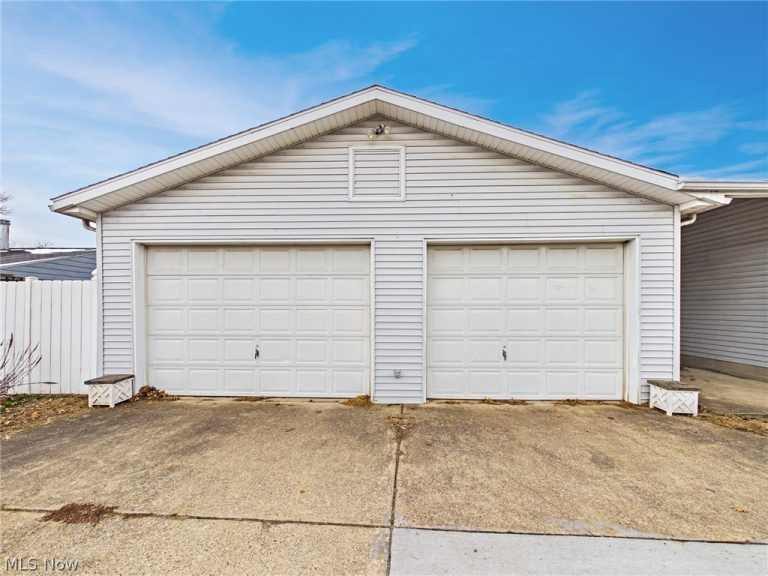 704 23rd Street, Vienna, WV - Photo 3