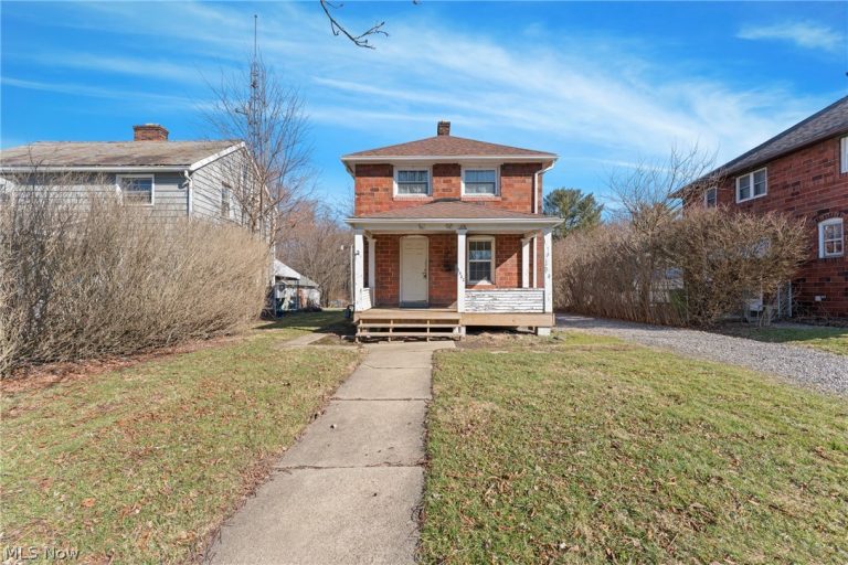 1522 Wade Avenue, Alliance, OH - Photo 2