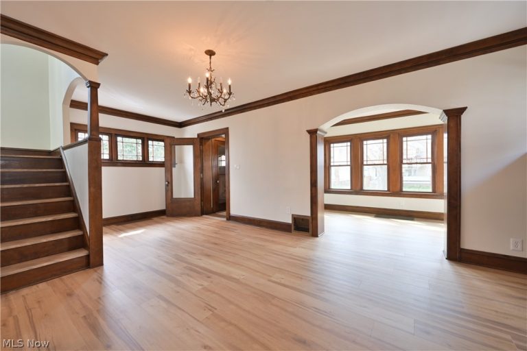 2163 Waterbury Road, Lakewood, OH - Photo 4