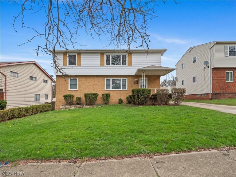 8255 Reed Avenue, Garfield Heights, OH, 44125