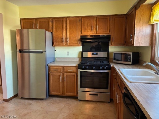 7374 Eisenhower Drive #3, Boardman, OH - Photo 2