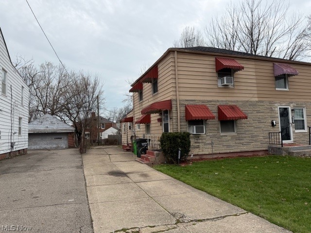 1464 250th Street #E, Euclid, OH - Photo 2