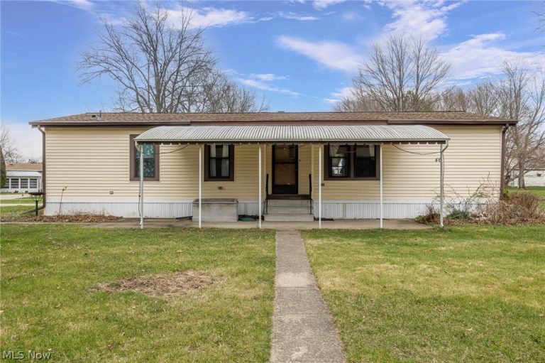 46 Sycamore, Olmsted Twp, OH, 44138