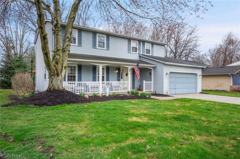 6094 Emerald Street, North Ridgeville, OH - Photo 2