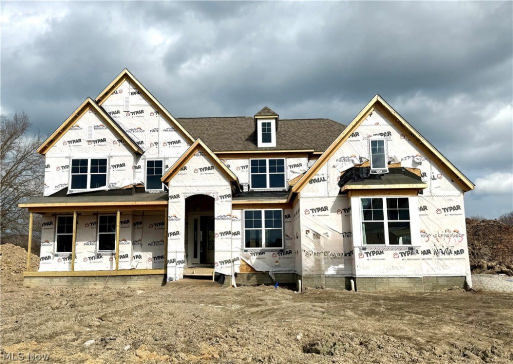 32610 Trillium Court, Avon Lake, OH