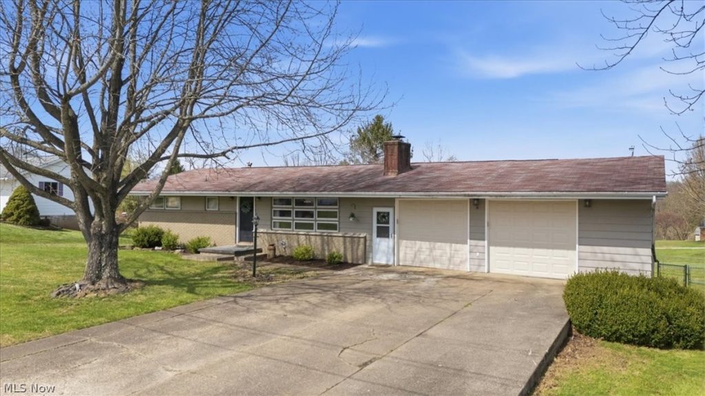 226 Meadow Lane, Parkersburg, WV