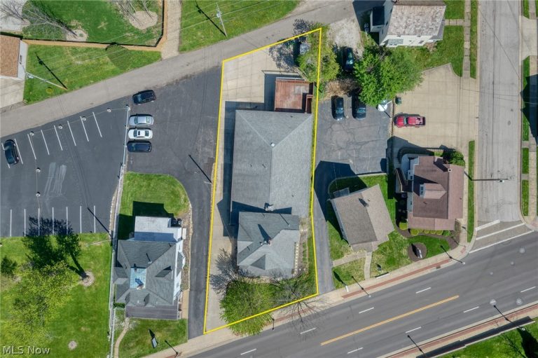 832 Main Street, North Canton, OH - Photo 3