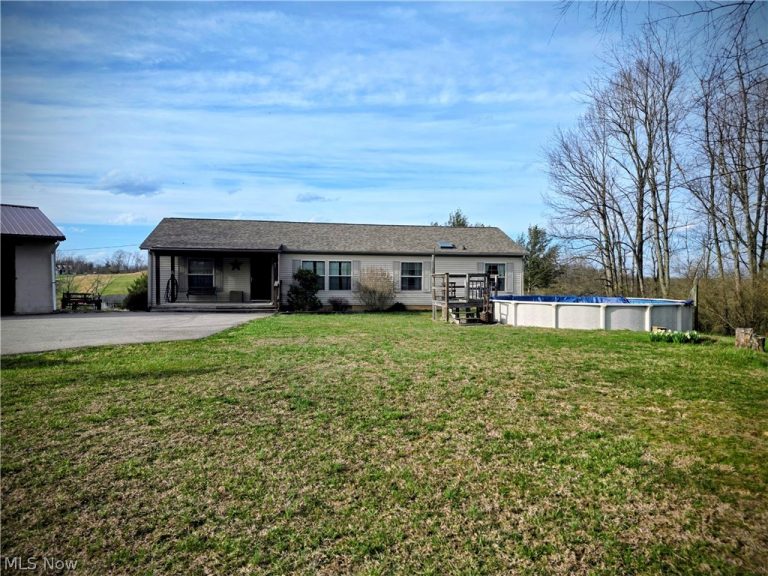 79 Mc Way Drive, Harrisville, WV - Photo 2