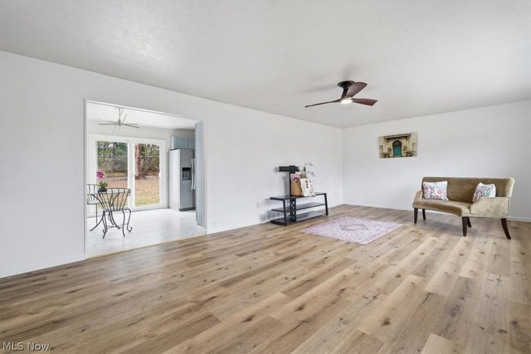 4866 Lovers Lane, Ravenna, OH - Photo 3