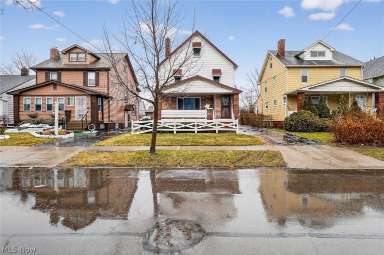 4017 144th Street, Cleveland, OH - Photo 2