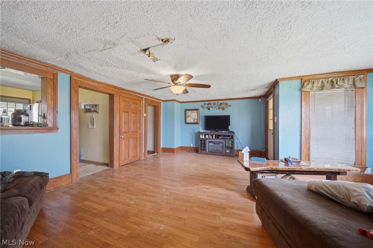 4677 Rock Spring Road, Ravenna, OH - Photo 5