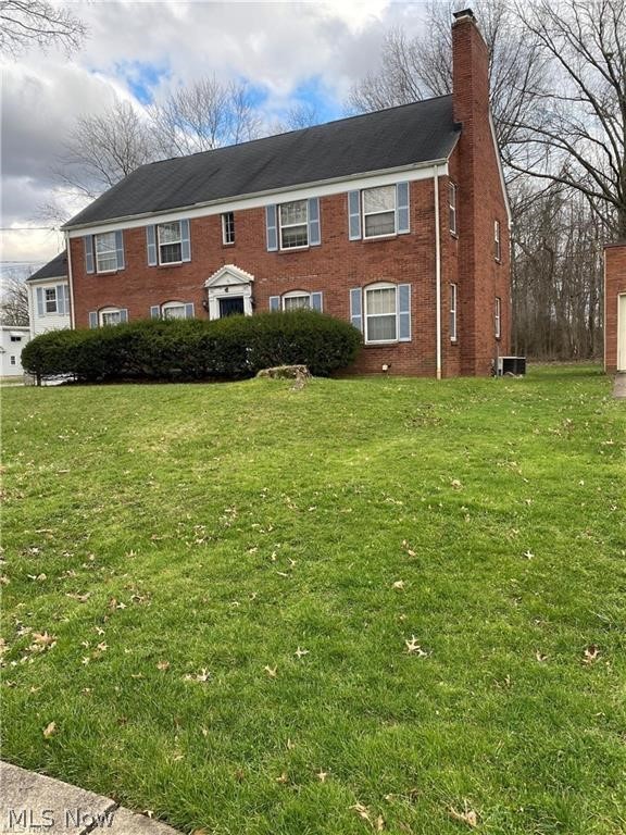 587 Tod Lane, Youngstown, OH - Photo 3