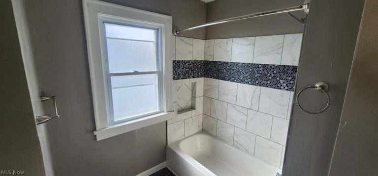 1514 Clermont Road, Cleveland, OH - Photo 8