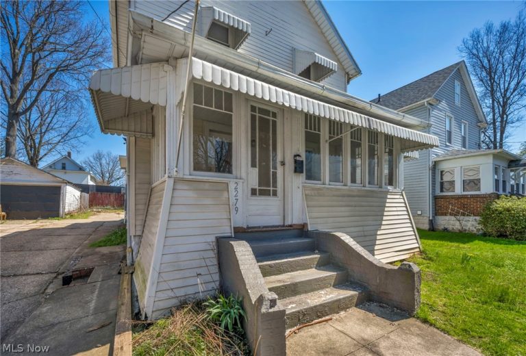 2279 13th Street, Akron, OH - Photo 3