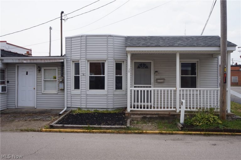 29 Wall Street, Jefferson, OH - Photo 4