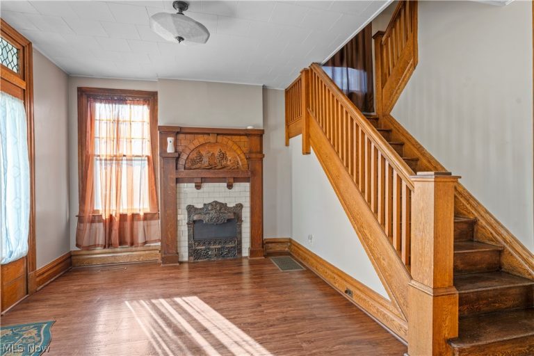 1503 Washington Avenue, Parkersburg, WV - Photo 2