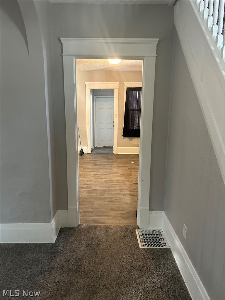 679 Wooster Road, Barberton, OH - Photo 8