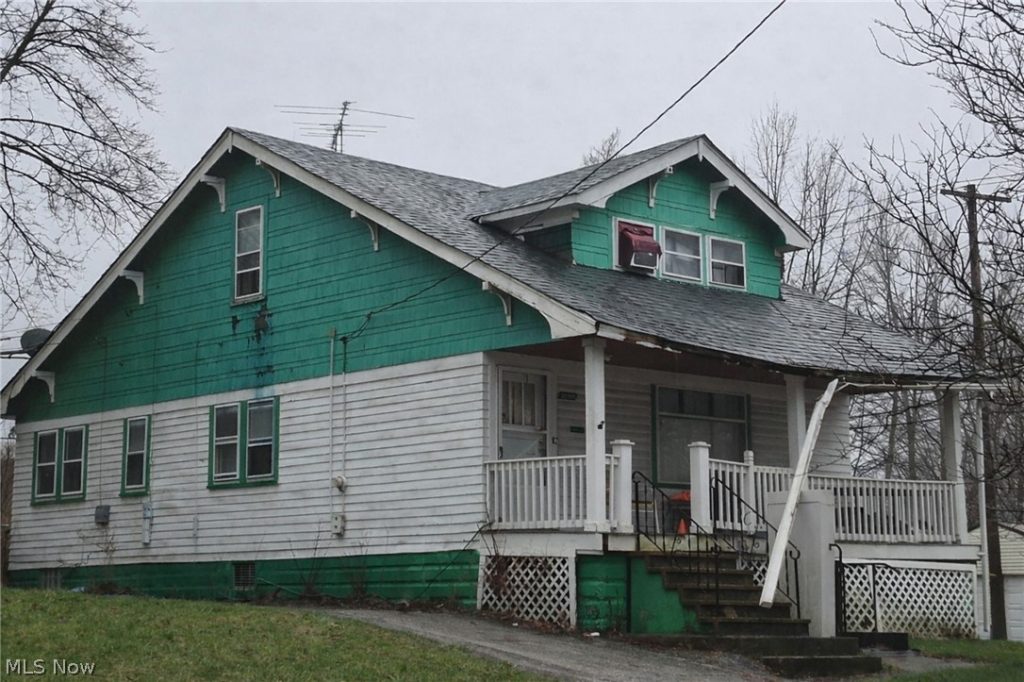 12000 Holborn Avenue, Cleveland, OH