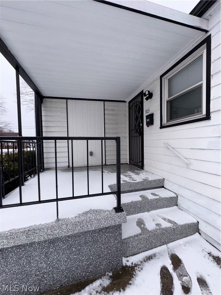 703 Palmer Avenue, Youngstown, OH - Photo 5