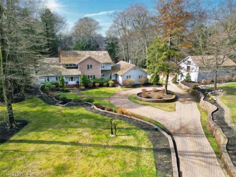 1160 Fox Hill Drive, Gates Mills, OH, 44040