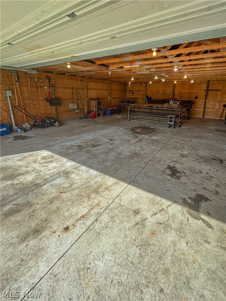 1811 Grace Avenue, Canton, OH - Photo 4