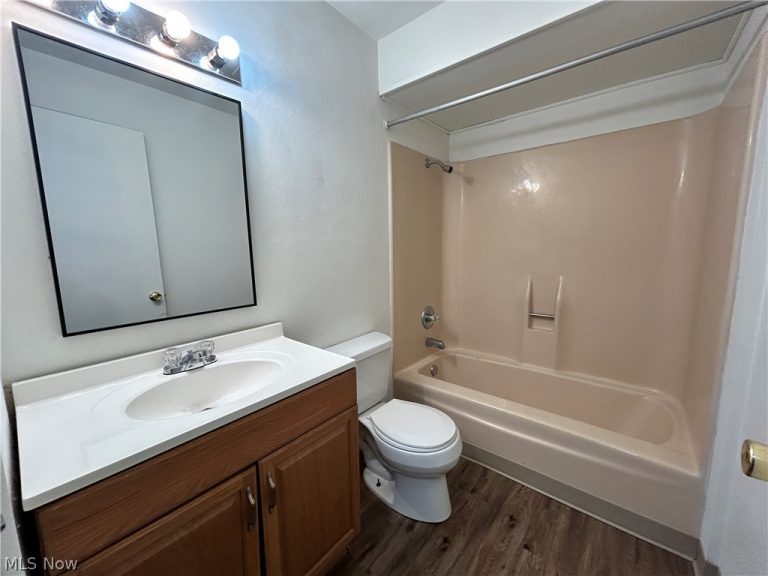 94 View Street #5, Weirton, WV - Photo 7