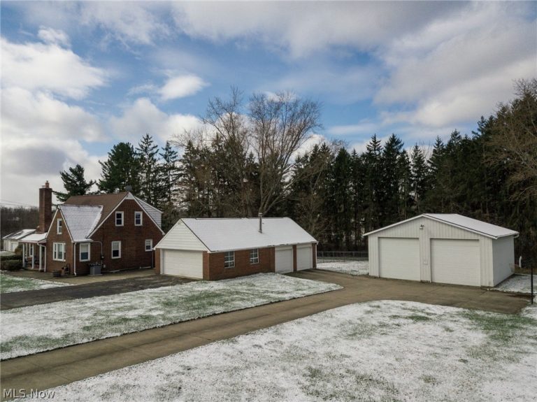 8157 State Route 43, Streetsboro, OH - Photo 3