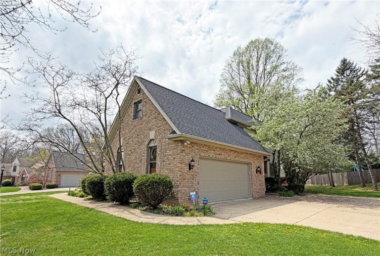 2683 Radford Street, North Canton, OH - Photo 5