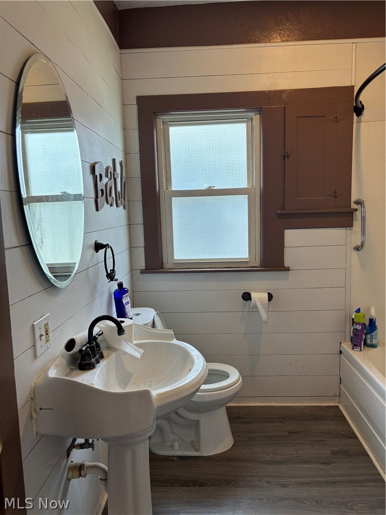 1407 Elm Street, Cambridge, OH - Photo 3