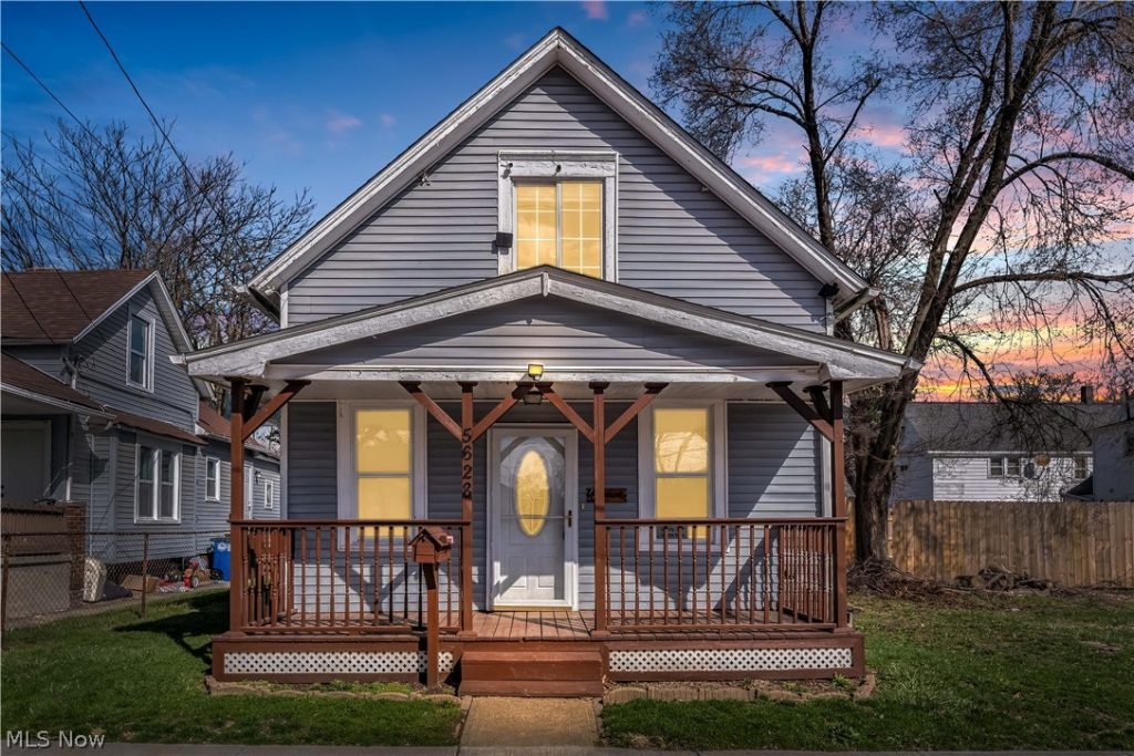 5628 Pacific Avenue, Cleveland, OH