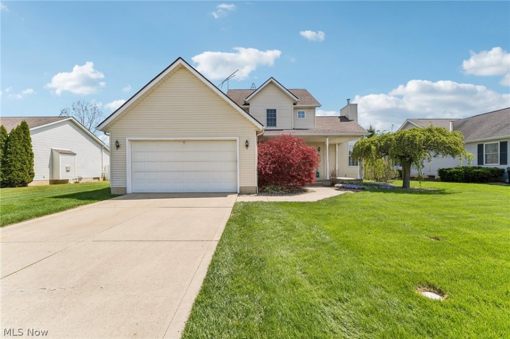621 Parkside Reserve Street, Wellington, OH
