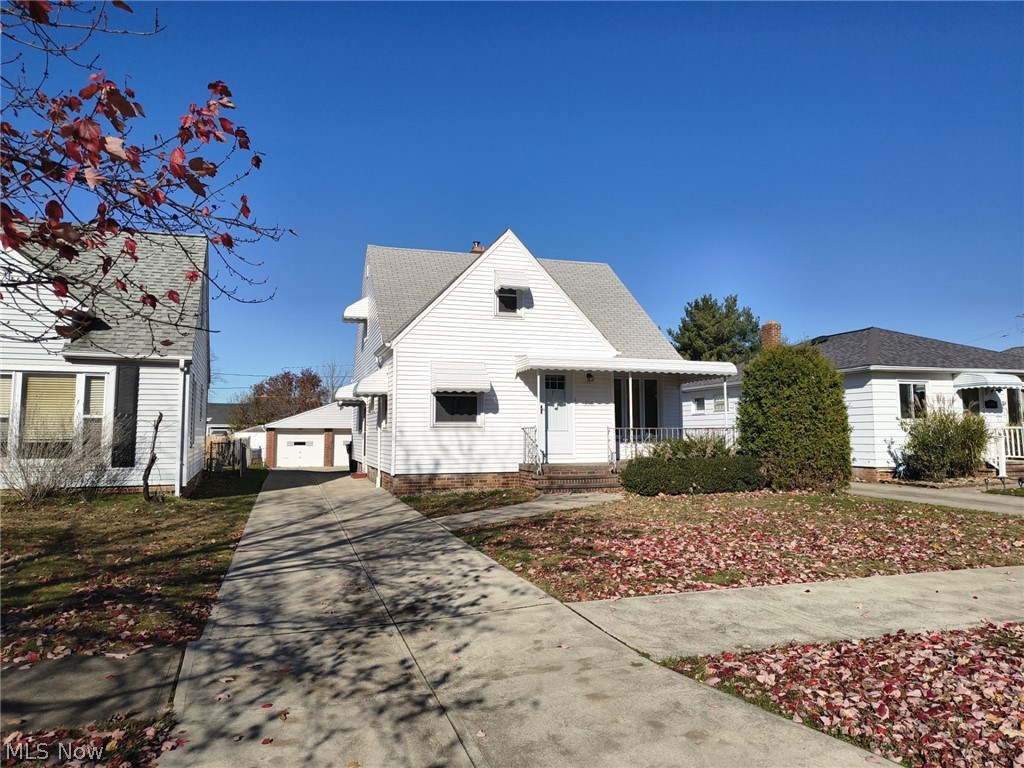 6010 Allanwood Drive, Parma, OH