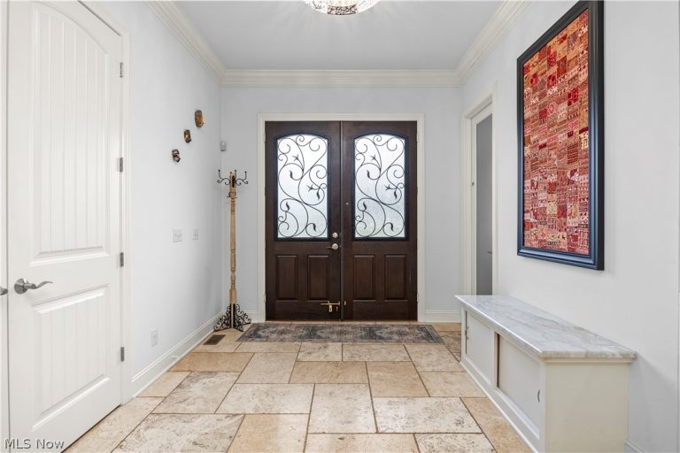 2240 Sunrise Oval, Medina, OH - Photo 3