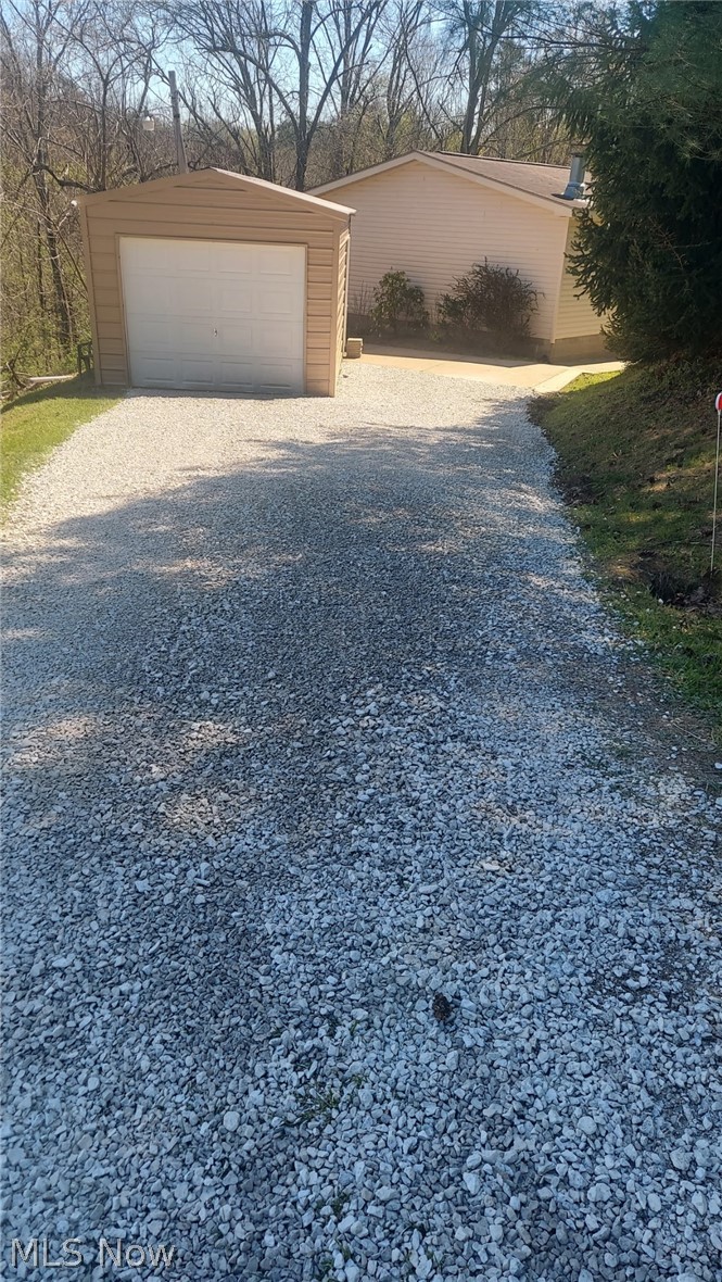 180 Pine street, Washington, WV - Photo 5