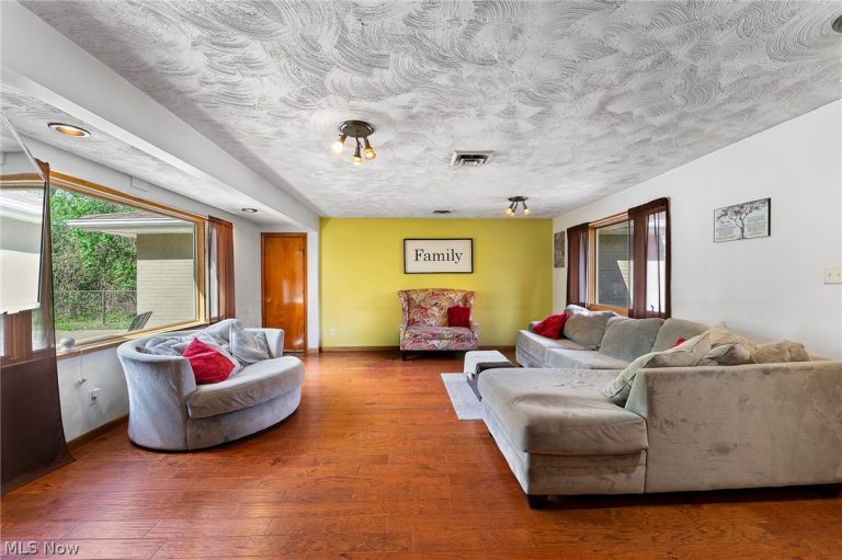 1257 Adler Street, East Liverpool, OH - Photo 4